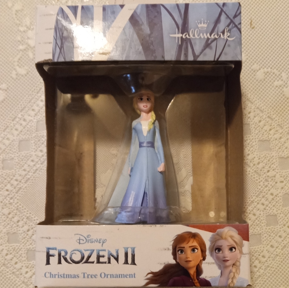 🆕 Disney's "Frozen II" Elsa Hallmark Ornament